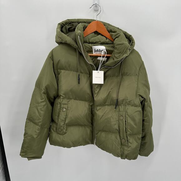 JAKKE NWT Evereve Poppy Recyled Puffer in Olive Green // S - Picture 6 of 16